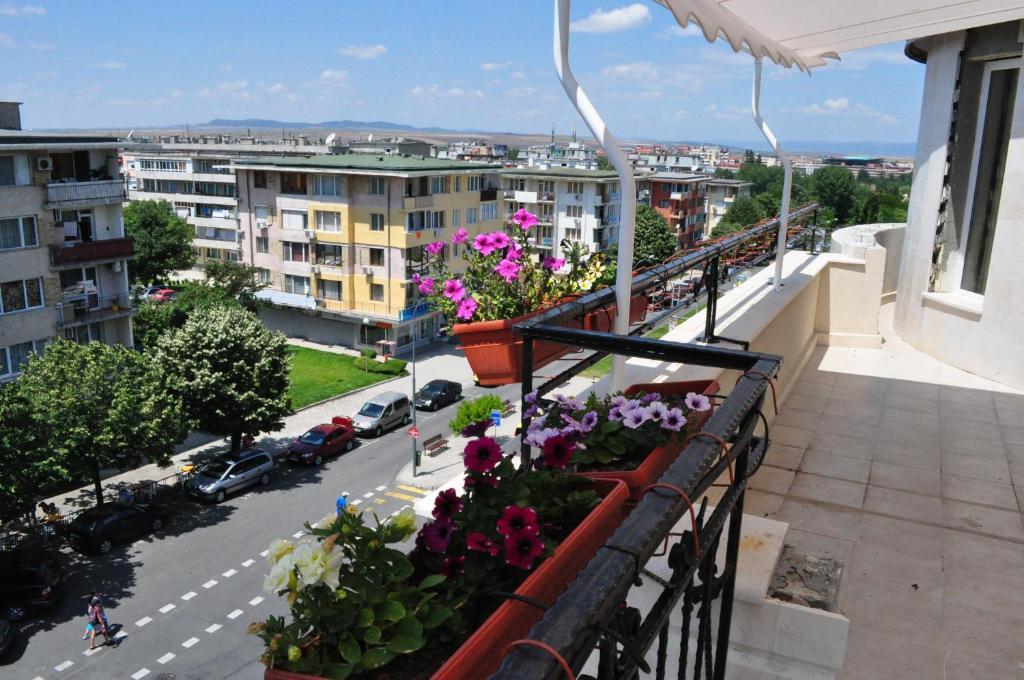 St. George Apartments Nesebar Room photo