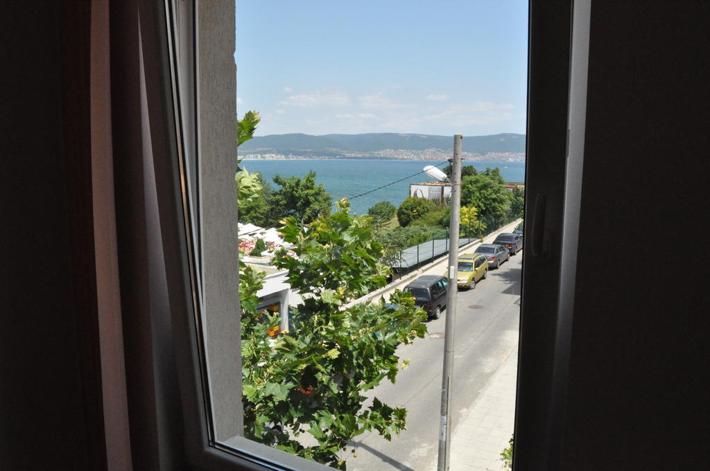 St. George Apartments Nesebar Room photo
